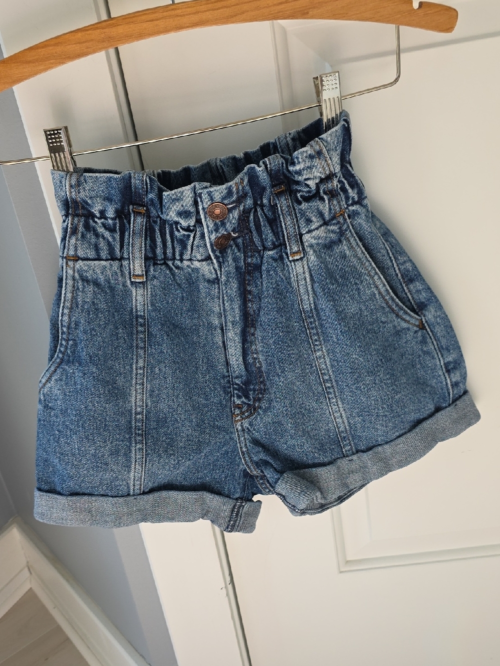 Abercrombie & Fitch Mid-Wash Paperbag Denim Shorts - Blue